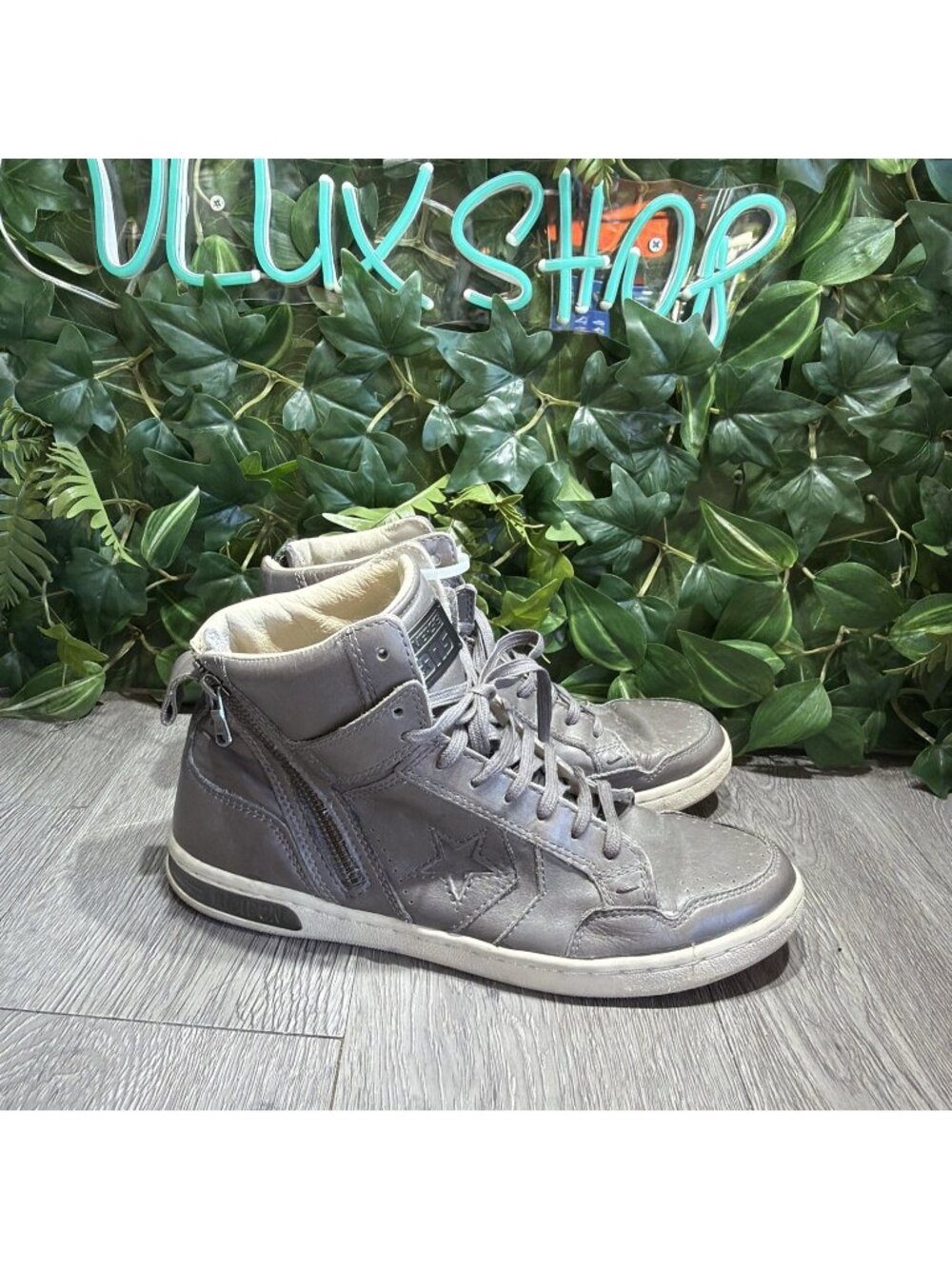 Converse Leather High Top Shoes Mens Size 10 Gray Zip Side Star 139953C